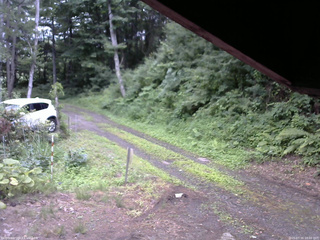 長野県菅平高原 ゆたか山荘 東側(坂下) 2025/07/16 18:00