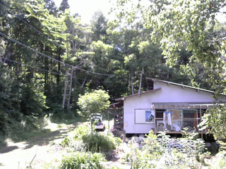 長野県菅平高原 ゆたか山荘 西側(坂上) 2025/07/18 13:30