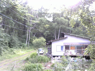 長野県菅平高原 ゆたか山荘 西側(坂上) 2025/07/19 16:45