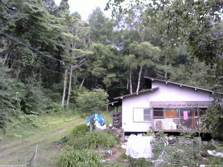 長野県菅平高原 ゆたか山荘 西側(坂上) 2025/07/22 17:00
