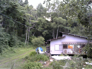 長野県菅平高原 ゆたか山荘 西側(坂上) 2025/07/24 19:00