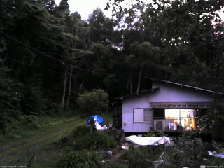 長野県菅平高原 ゆたか山荘 西側(坂上) 2025/07/24 19:15