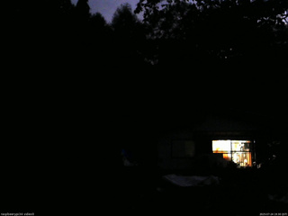 長野県菅平高原 ゆたか山荘 西側(坂上) 2025/07/24 19:30