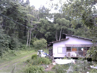 長野県菅平高原 ゆたか山荘 西側(坂上) 2025/07/25 15:00