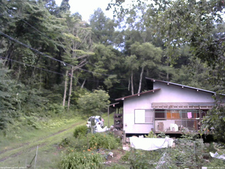 長野県菅平高原 ゆたか山荘 西側(坂上) 2025/07/26 18:30