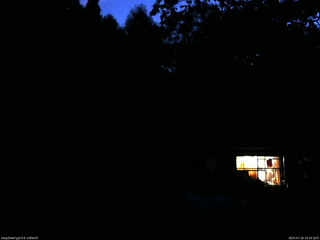 長野県菅平高原 ゆたか山荘 西側(坂上) 2025/07/26 19:30