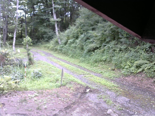 長野県菅平高原 ゆたか山荘 東側(坂下) 2025/07/27 12:00