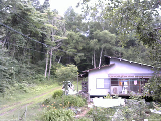 長野県菅平高原 ゆたか山荘 西側(坂上) 2025/07/27 17:30