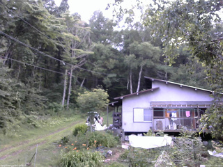 長野県菅平高原 ゆたか山荘 西側(坂上) 2025/07/27 17:45