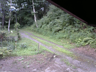 長野県菅平高原 ゆたか山荘 東側(坂下) 2025/07/28 17:00