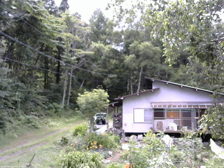 長野県菅平高原 ゆたか山荘 西側(坂上) 2025/08/01 13:30