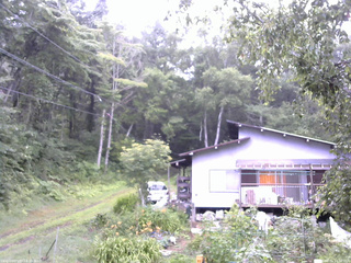 長野県菅平高原 ゆたか山荘 西側(坂上) 2025/08/01 14:00