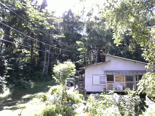 長野県菅平高原 ゆたか山荘 西側(坂上) 2025/08/01 15:00