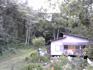 長野県菅平高原 ゆたか山荘 西側(坂上) 2025/08/01 16:30