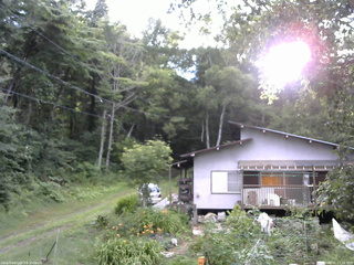 長野県菅平高原 ゆたか山荘 西側(坂上) 2025/08/01 17:15