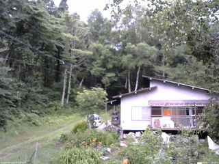長野県菅平高原 ゆたか山荘 西側(坂上) 2025/08/02 07:00