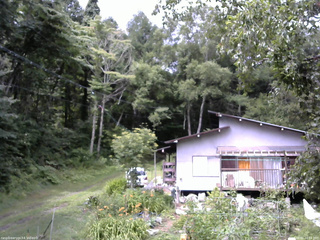 長野県菅平高原 ゆたか山荘 西側(坂上) 2025/08/02 10:15