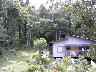 長野県菅平高原 ゆたか山荘 西側(坂上) 2025/08/02 13:30