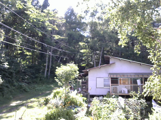 長野県菅平高原 ゆたか山荘 西側(坂上) 2025/08/02 15:15