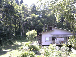 長野県菅平高原 ゆたか山荘 西側(坂上) 2025/08/04 13:45