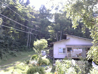 長野県菅平高原 ゆたか山荘 西側(坂上) 2025/08/04 15:30