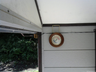 長野県菅平高原 ゆたか山荘 温度計 2025/08/04 08:00