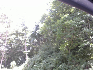 長野県菅平高原 ゆたか山荘 東側上空 2025/08/04 12:00