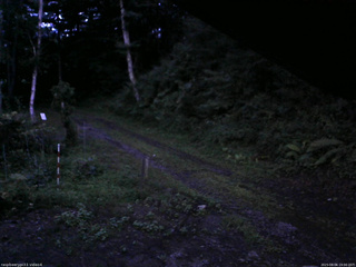 長野県菅平高原 ゆたか山荘 東側(坂下) 2025/08/06 19:00