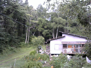 長野県菅平高原 ゆたか山荘 西側(坂上) 2025/08/06 07:00