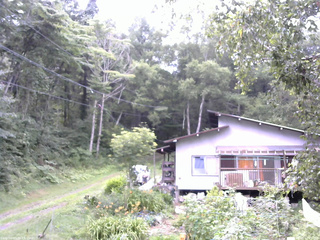 長野県菅平高原 ゆたか山荘 西側(坂上) 2025/08/06 13:45