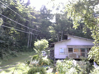 長野県菅平高原 ゆたか山荘 西側(坂上) 2025/08/06 15:30