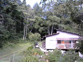 長野県菅平高原 ゆたか山荘 西側(坂上) 2025/08/08 07:15