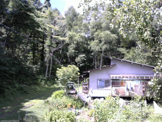 長野県菅平高原 ゆたか山荘 西側(坂上) 2025/08/08 10:45