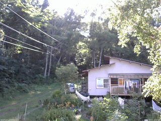 長野県菅平高原 ゆたか山荘 西側(坂上) 2025/08/08 16:00