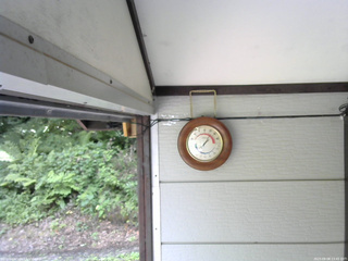 長野県菅平高原 ゆたか山荘 温度計 2025/08/08 13:45