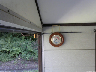 長野県菅平高原 ゆたか山荘 温度計 2025/08/08 15:15