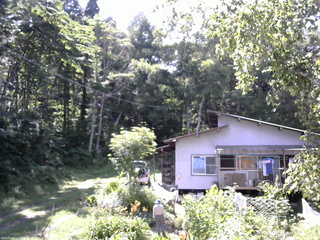 長野県菅平高原 ゆたか山荘 西側(坂上) 2025/08/09 13:45