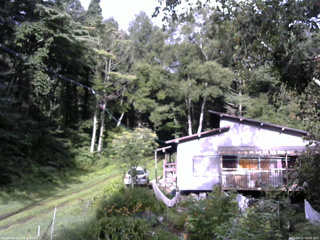 長野県菅平高原 ゆたか山荘 西側(坂上) 2025/08/12 06:45
