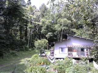 長野県菅平高原 ゆたか山荘 西側(坂上) 2025/08/14 10:15