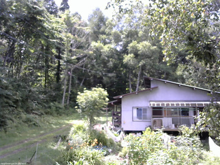 長野県菅平高原 ゆたか山荘 西側(坂上) 2025/08/14 12:45