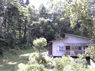 長野県菅平高原 ゆたか山荘 西側(坂上) 2025/08/14 13:45