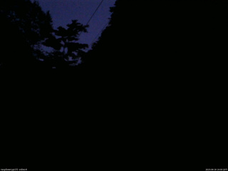 長野県菅平高原 ゆたか山荘 東側上空 2025/08/19 19:00