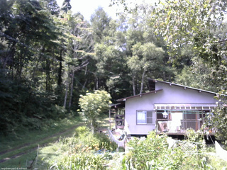 長野県菅平高原 ゆたか山荘 西側(坂上) 2025/08/21 11:15