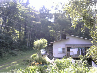 長野県菅平高原 ゆたか山荘 西側(坂上) 2025/08/21 15:00