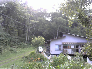 長野県菅平高原 ゆたか山荘 西側(坂上) 2025/08/21 16:00