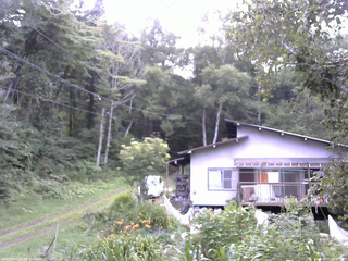 長野県菅平高原 ゆたか山荘 西側(坂上) 2025/08/21 16:15