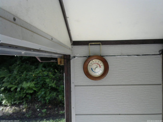 長野県菅平高原 ゆたか山荘 温度計 2025/08/21 08:00