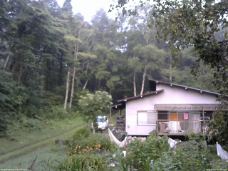 長野県菅平高原 ゆたか山荘 西側(坂上) 2025/08/23 05:30