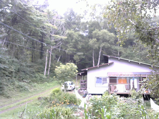 長野県菅平高原 ゆたか山荘 西側(坂上) 2025/08/24 16:45