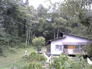 長野県菅平高原 ゆたか山荘 西側(坂上) 2025/08/25 09:45